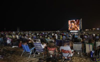 València Turisme lleva el cine a 18 playas de Valencia