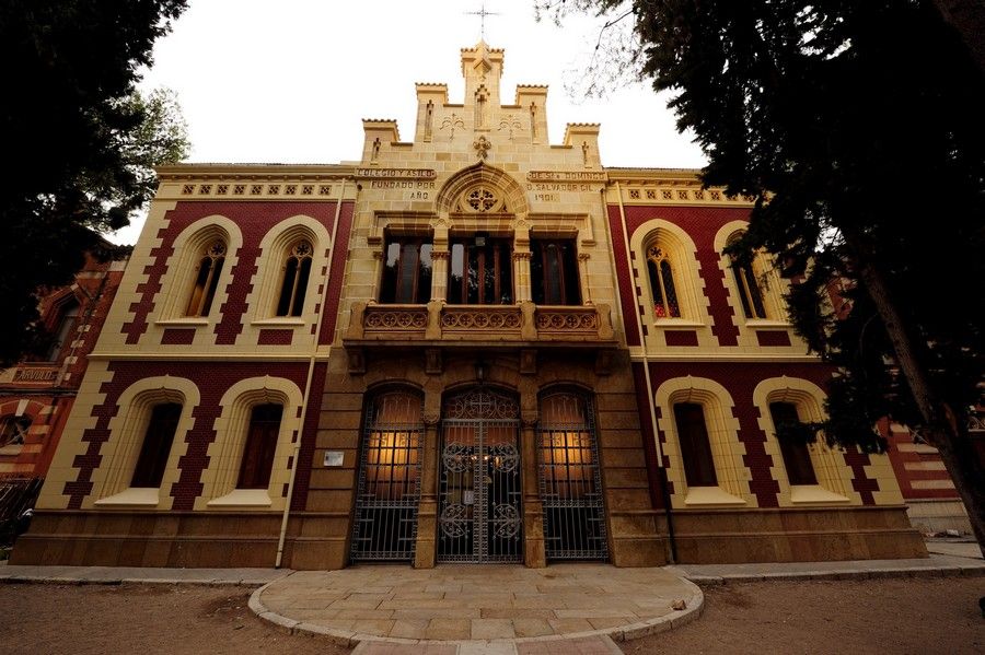 Visita el Col·legi de Dominiques en Villanueva de Castellón
