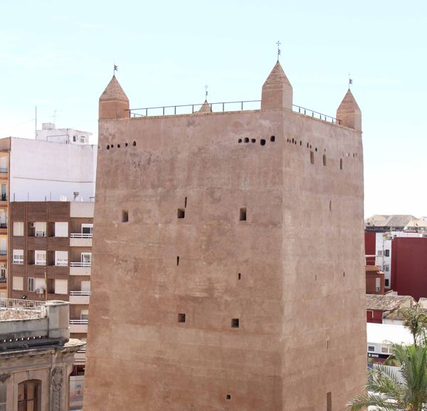 Coneixes la Torre Castell de Torrent?