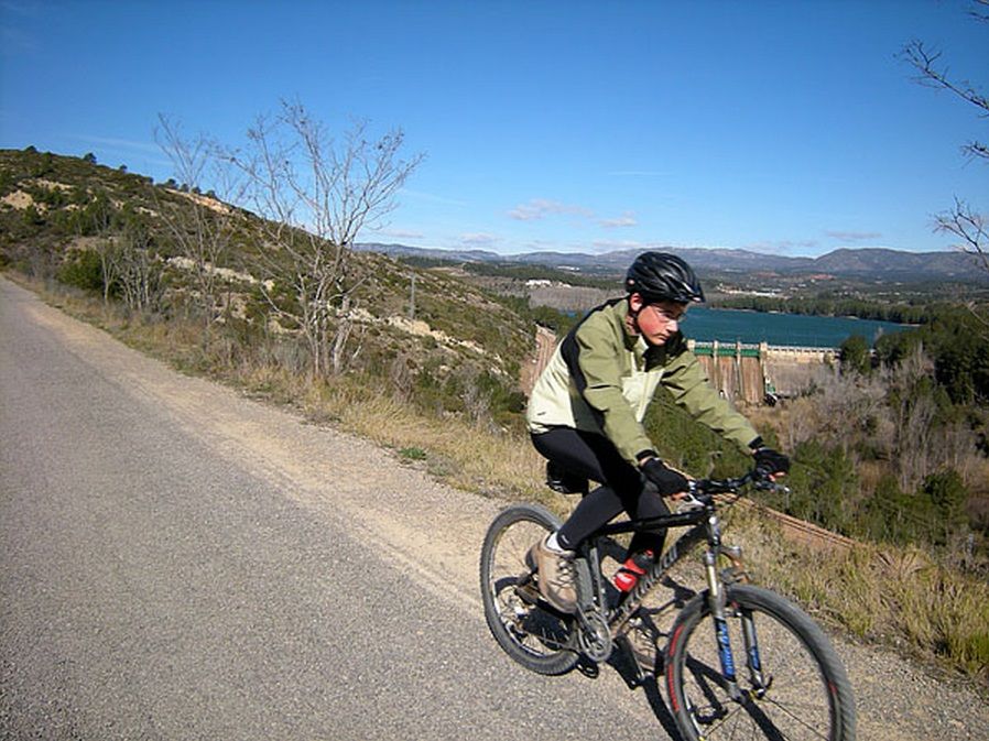 Turismo activo en familia en El Camp de Morvedre