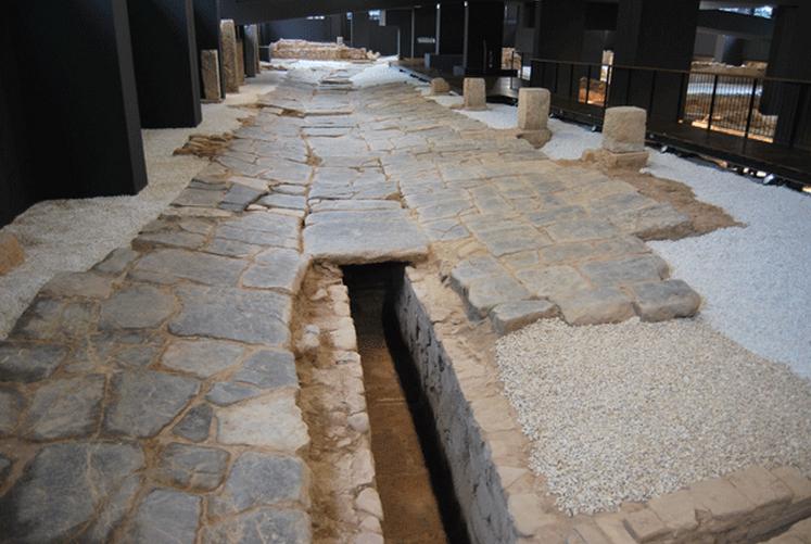 Via del Pòrtic y Casa dels Peixos, yacimientos romanos en Sagunto