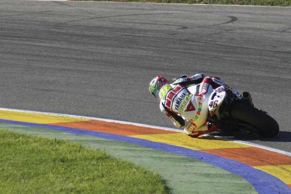 Siente la adrenalina del motor con el Gran Premio de Cheste