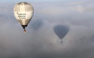 Tro’19 arranca en Bocairent con el vuelo de 10 globos aerostáticos a ritmo de “tabal i dolçaina”