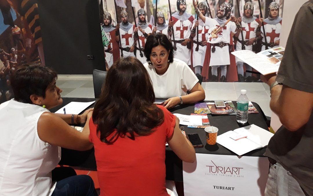 Veinticinco agencias de viaje compran nuevos productos de las comarcas en el primer workshop de València Turisme sobre origen y destino