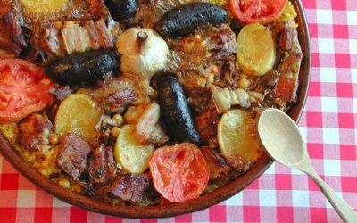 Arroz al horno, tradición en cazuela de barro