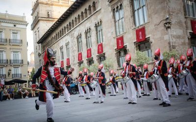 La Diputació celebra el 9 d’Octubre con el Passacarrer de les Comarques