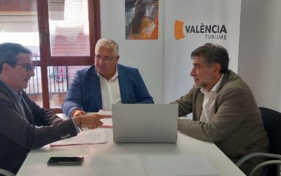 La Diputación impulsará el turismo relacionado con el patrimonio cultural y natural de la seda en la provincia