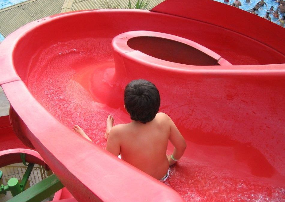 Diviértete en el parque Aquópolis de Cullera